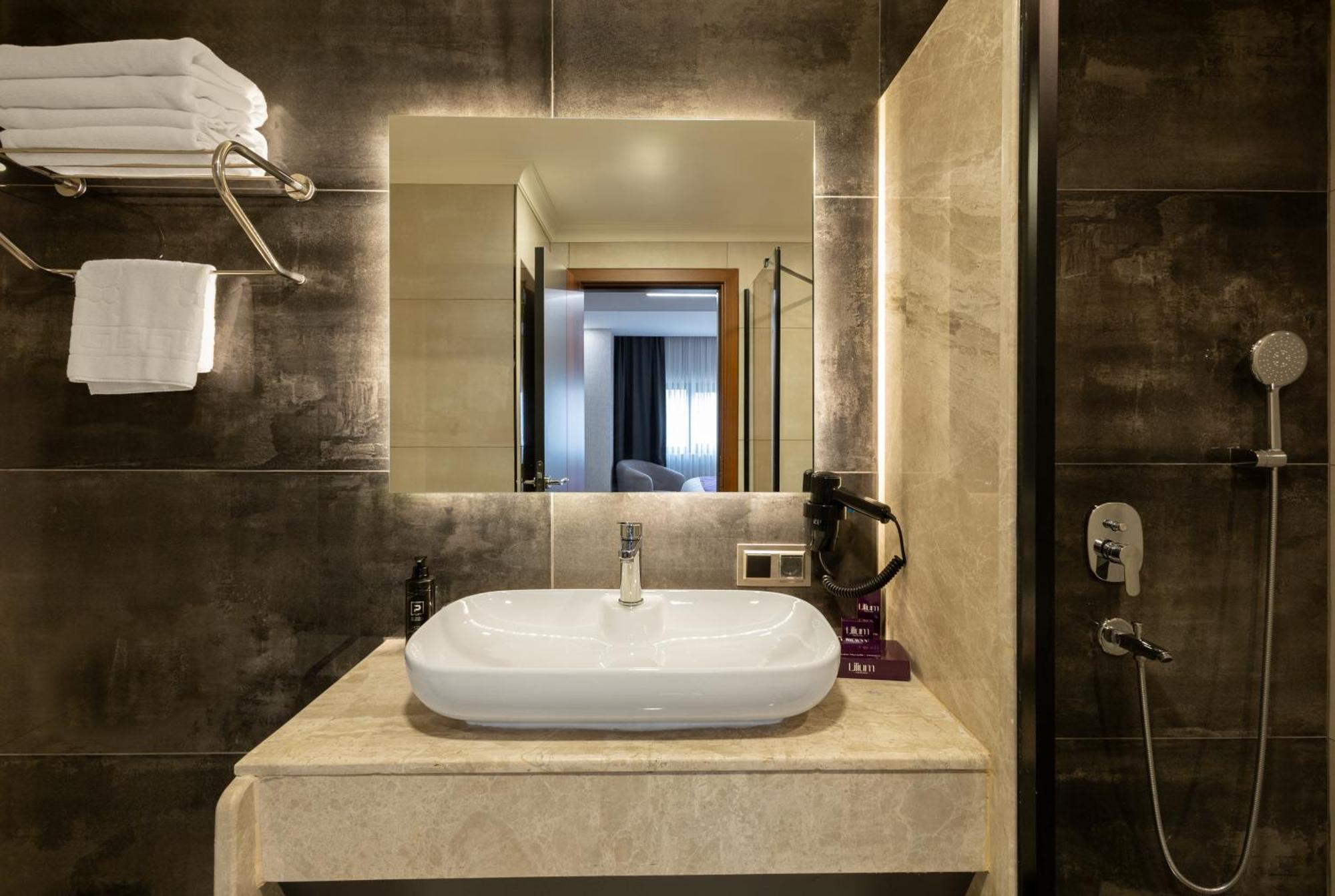 Lilium Hotel & Suites Bursa Esterno foto