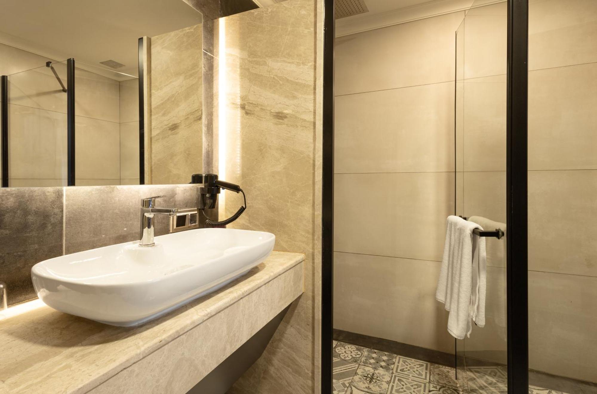 Lilium Hotel & Suites Bursa Esterno foto